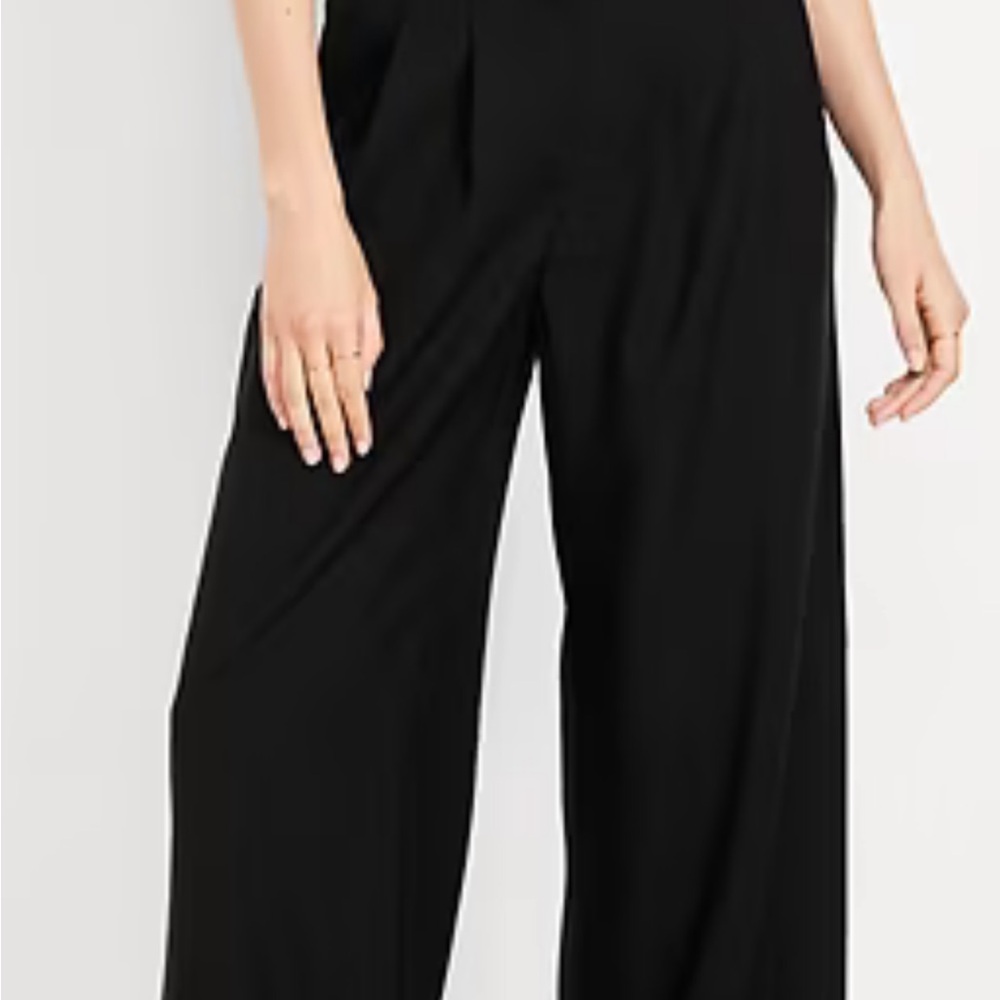 Old Navy Extra High-Waisted Super Wide Pants- Black